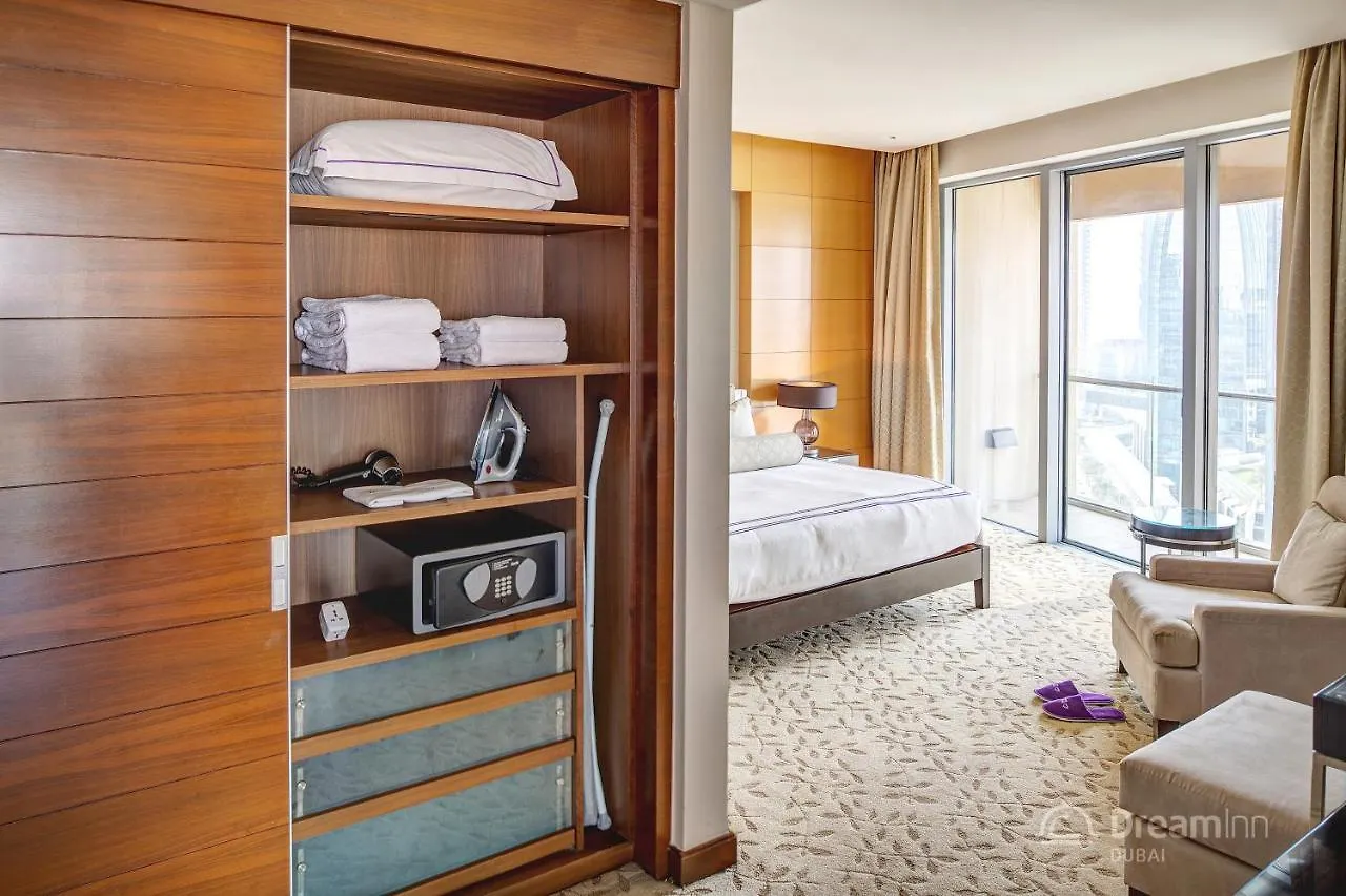 Dream Inn - Fashion Avenue Residences Formerly Address Dubai Mall 0*,